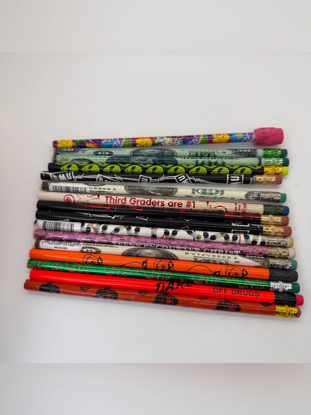Mixed Lot 90s pencils DARE HALLOWEEN MONEY NWO WWF Lisa frank